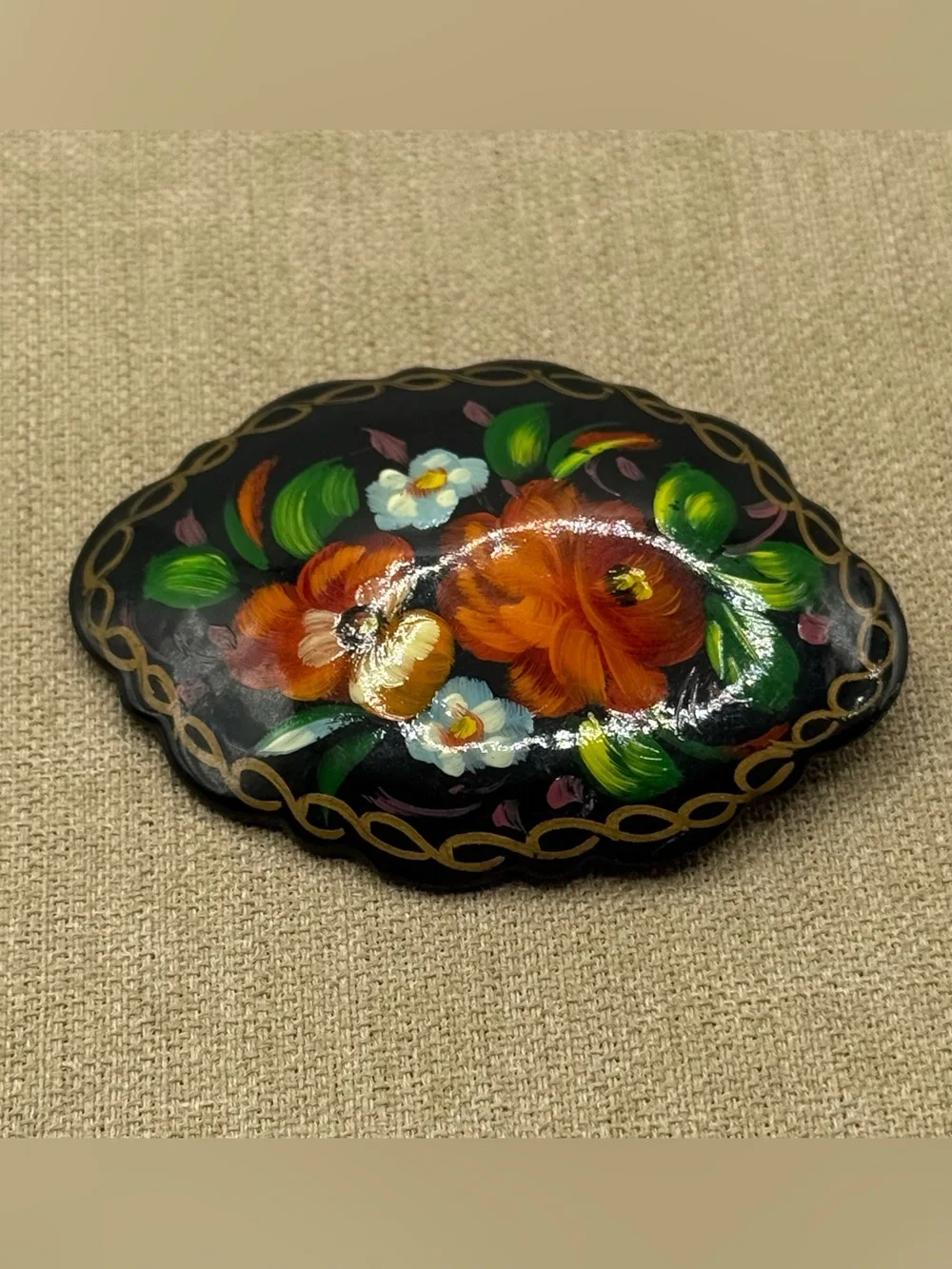 Vintage Russian Lacquer Brooch Hand Painted Floral Fedoskino Style Signed